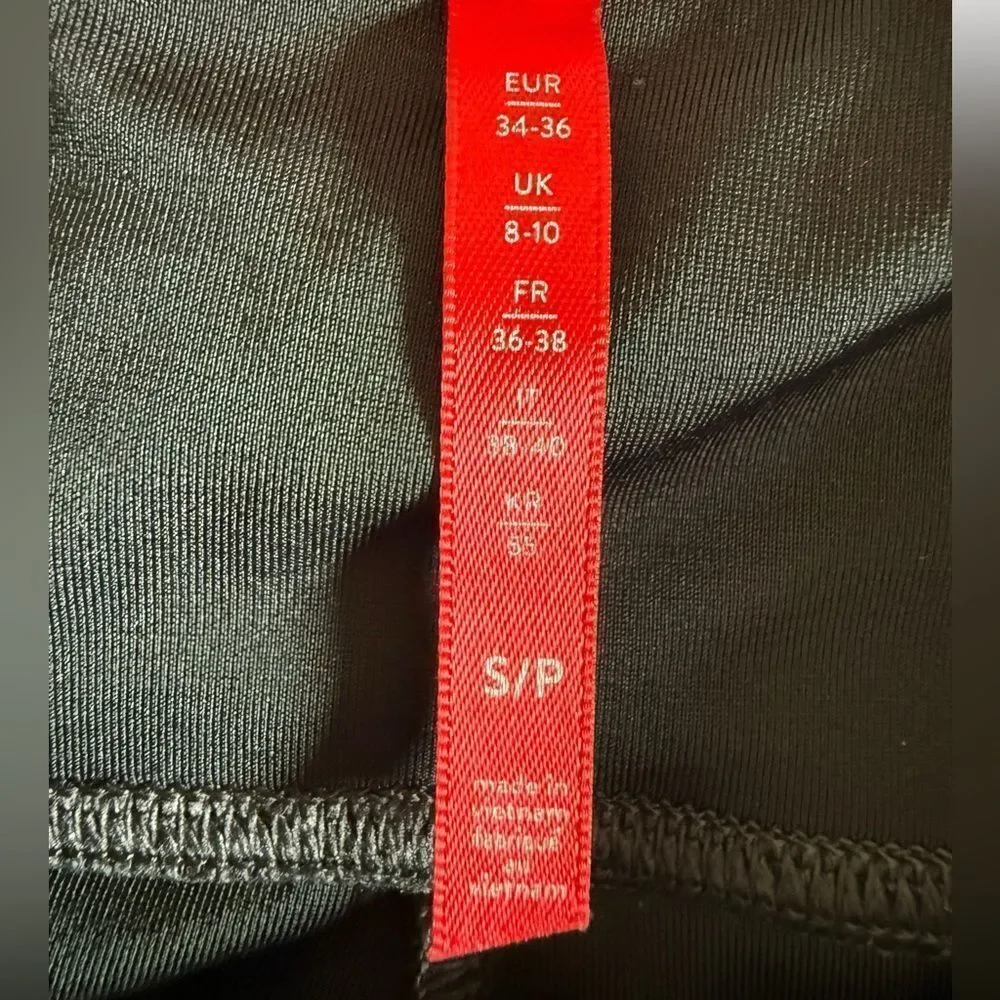 SPANX Black Faux Leather Leggings Women’s Size Small Regular Inseam